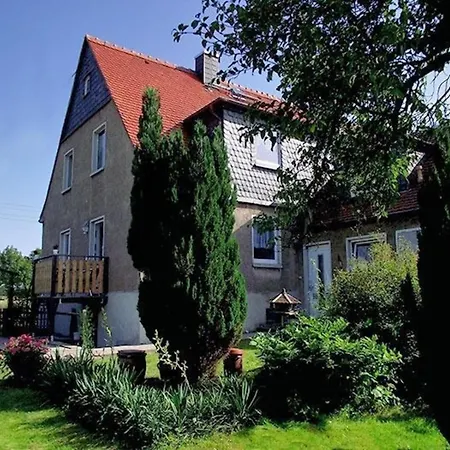 Апартаменты Schone Ferienwohnung In Mit Garten Und Grill Rathmannsdorf